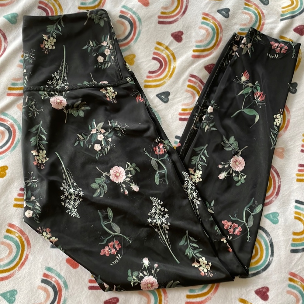 Beyond Yoga & Barre 3 collab high waisted full length leggings